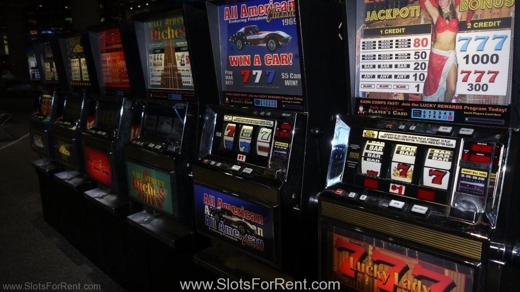 Promo Slot Machines event imagery